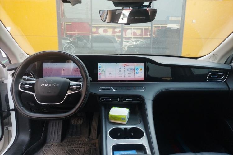 Used Roewe D7 2025 DMH 125km World Champion Edition Interior 2