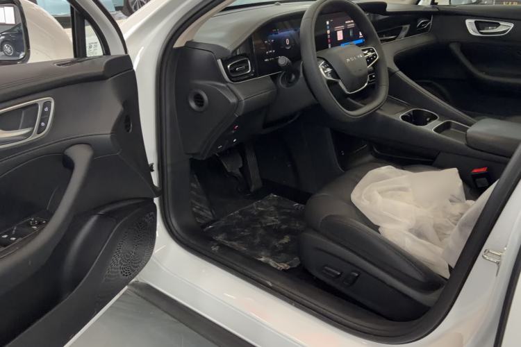 Used Roewe D7 2025 DMH 125 Superior Edition Interior 3