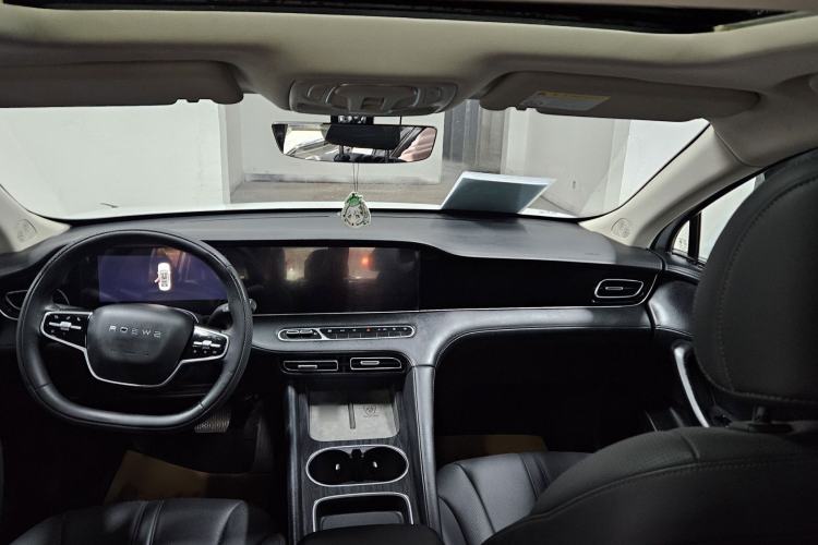 Used Roewe D7 2025 DMH 125km World Champion Edition Interior 3