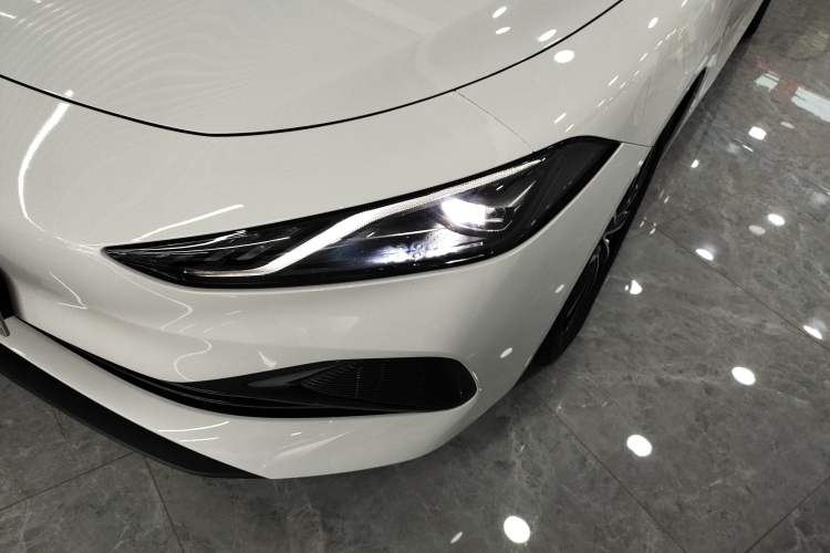Used Roewe D7 2025 DMH 125km World Champion Edition Left Front Headlight