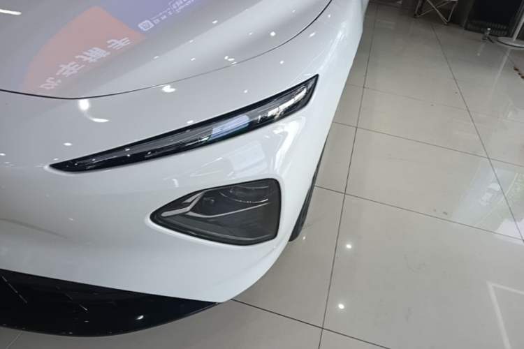 Used Roewe D7 2025 EV 510km Rear-Drive Navigation Edition Left Front Headlight