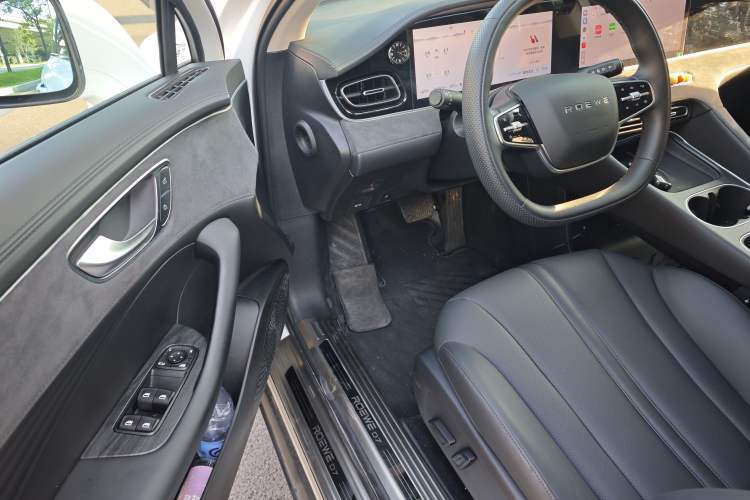 Used Roewe D7 2025 DMH 125km World Champion Excellence Edition Left Front Seat