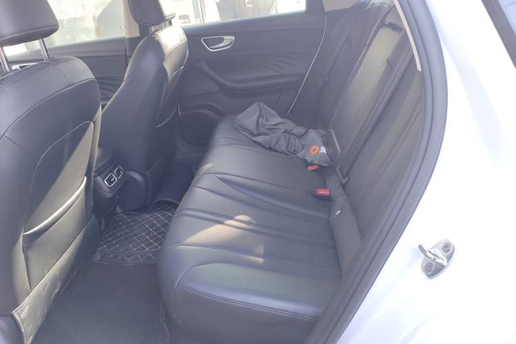 Used Roewe D7 2025 DMH 125km World Champion Excellence Edition Left Rear Seat
