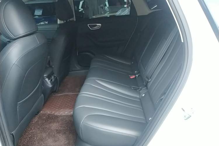 Used Roewe D7 2025 DMH 125km World Champion Edition Left Rear Seat