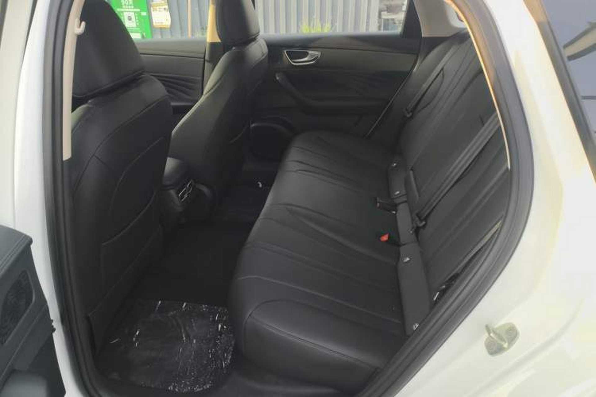 Used Roewe D7 2025 DMH 125km World Champion Edition Left Rear Seat