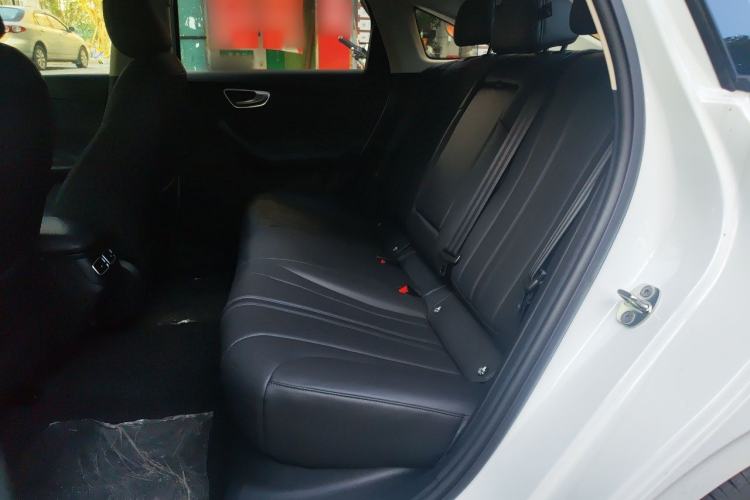 Used Roewe D7 2025 DMH 125km World Champion Edition Left Rear Seat