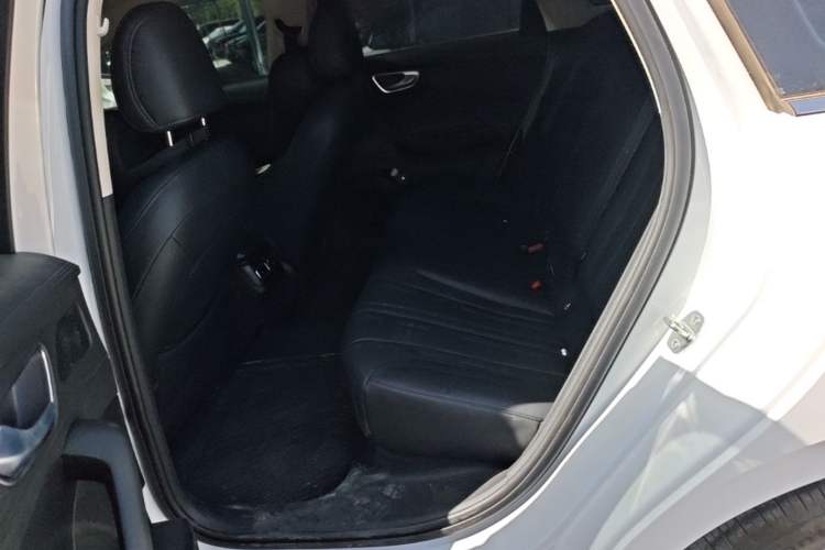 Used Roewe D7 2025 DMH 125km World Champion Edition Left Rear Seat