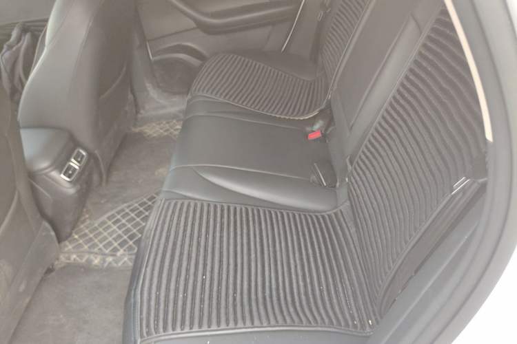 Used Roewe D7 2025 DMH 125km World Champion Excellence Edition Left Rear Seat
