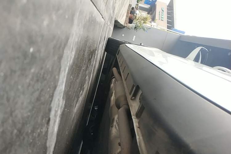 Used Roewe D7 2025 DMH 125km World Champion Edition Left Side Sill