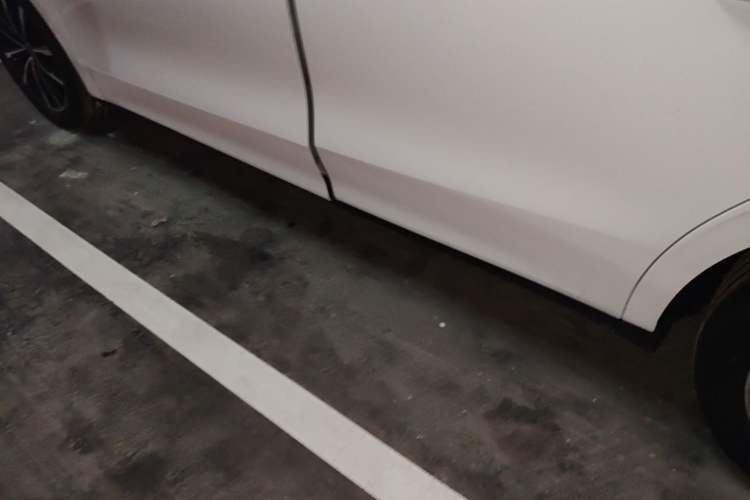 Used Roewe D7 2025 DMH 125km World Champion Excellence Edition Left Side Sill