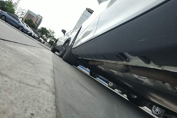 Used Roewe D7 2025 DMH 125km World Champion Edition Left Side Sill