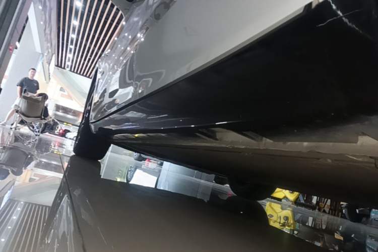 Used Roewe D7 2025 EV 510km Rear-Drive Navigation Edition Left Side Sill