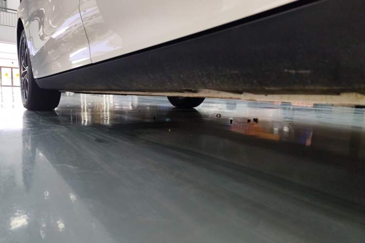 Used Roewe D7 2025 DMH 125km World Champion Excellence Edition Left Side Sill