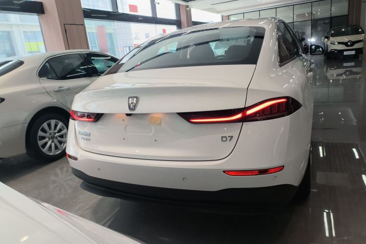 Used Roewe D7 2025 DMH 125km World Champion Edition Rear