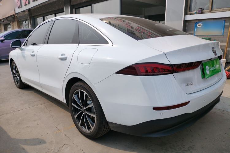 Used Roewe D7 2025 DMH 125km World Champion Edition Rear Left 45 Deg