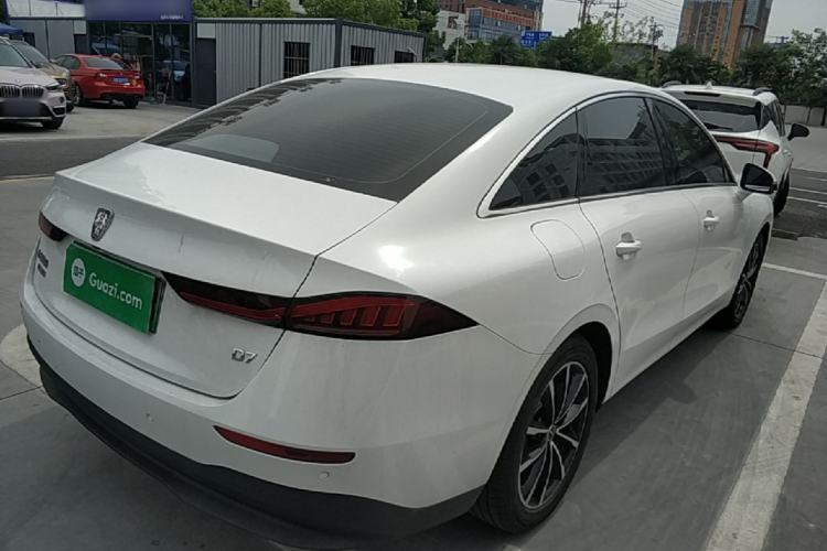 Used Roewe D7 2025 DMH 125km World Champion Edition Rear Right 45 Deg