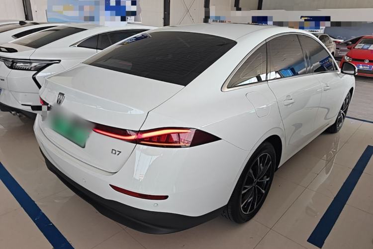 Used Roewe D7 2025 DMH 125km World Champion Excellence Edition Rear Right 45 Deg