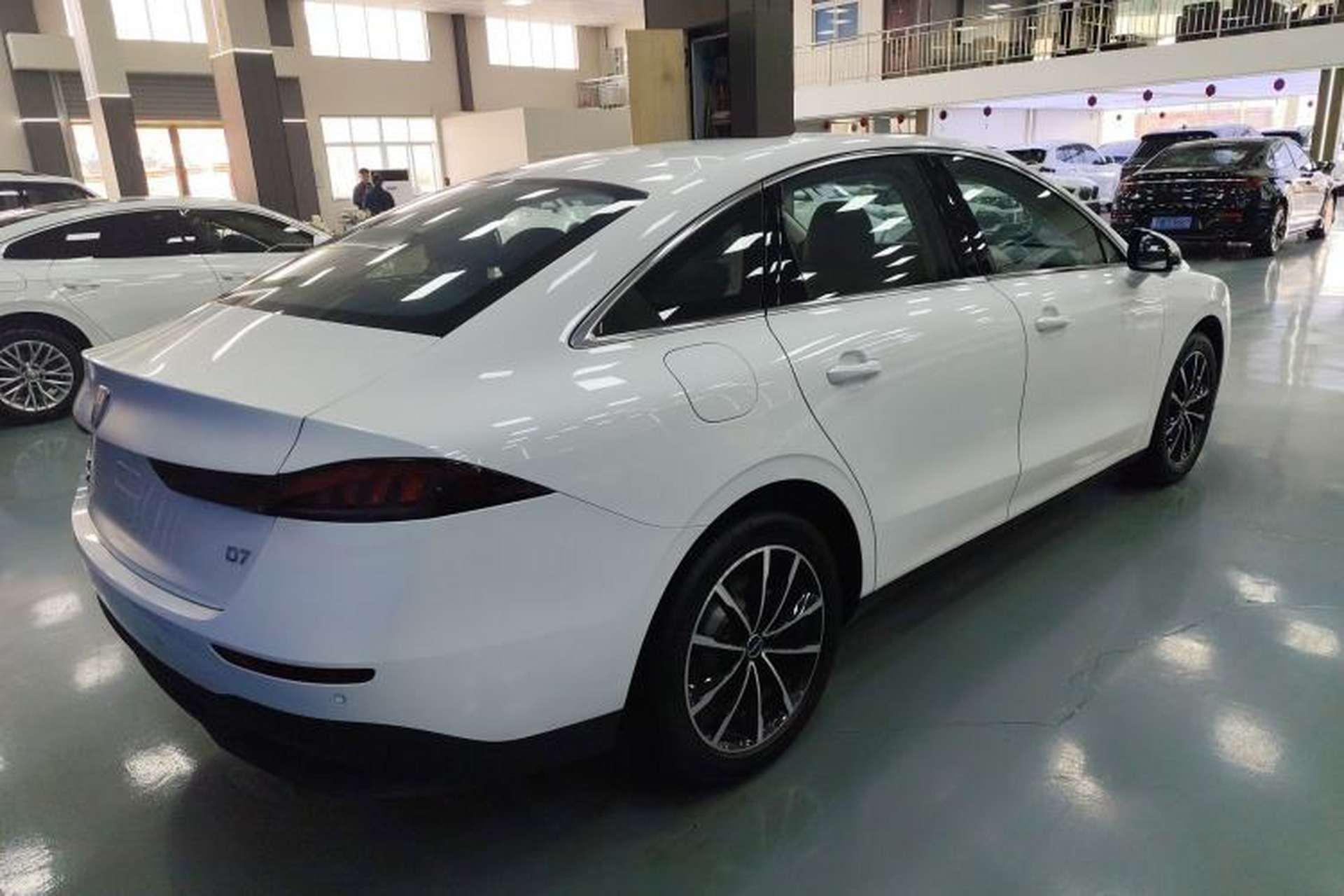 Used Roewe D7 2025 DMH 125km World Champion Excellence Edition Rear Right 45 Deg