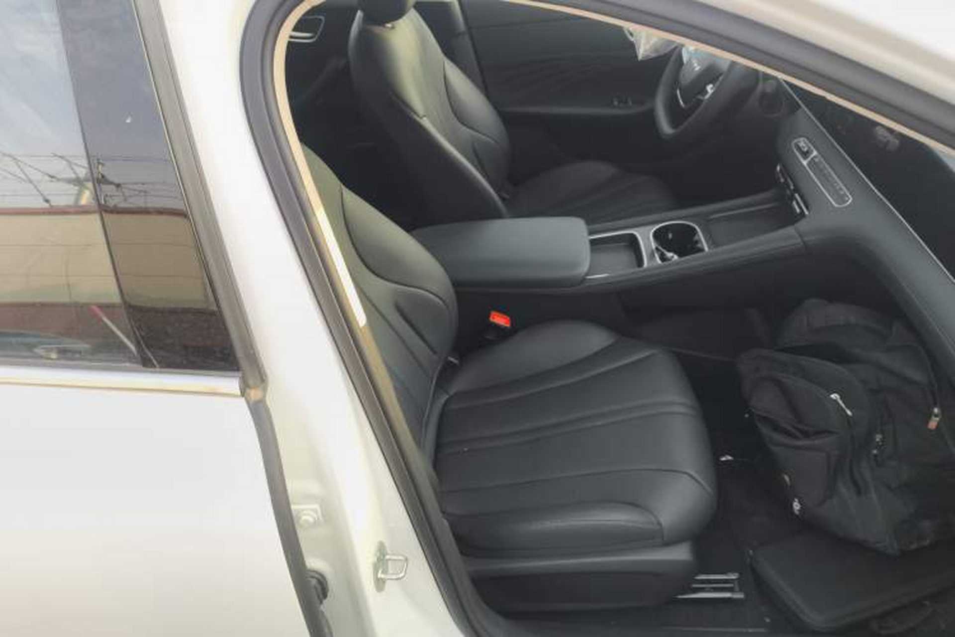 Used Roewe D7 2025 DMH 125km World Champion Edition Right Front Seat
