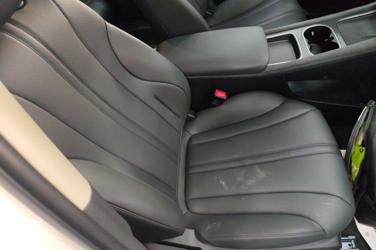 Used Roewe D7 2025 DMH 125km World Champion Excellence Edition Right Front Seat