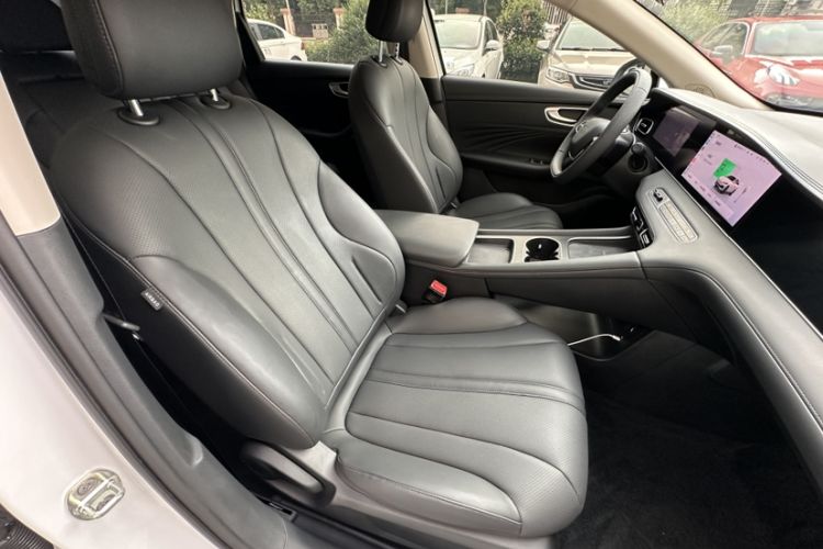 Used Roewe D7 2025 DMH 125km World Champion Edition Right Front Seat