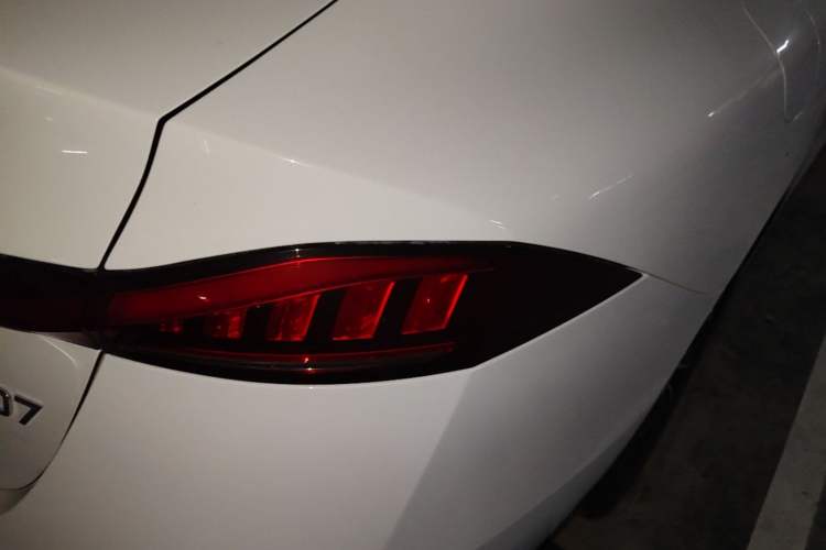 Used Roewe D7 2025 DMH 125km World Champion Edition Right Rear Taillight