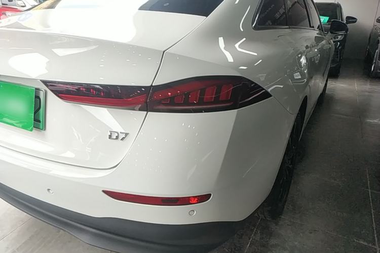 Used Roewe D7 2025 DMH 125km World Champion Edition Right Rear Taillight
