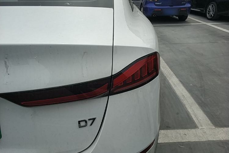 Used Roewe D7 2025 DMH 125km World Champion Edition Right Rear Taillight