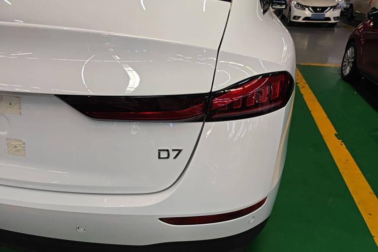 Used Roewe D7 2025 DMH 125km World Champion Edition Right Rear Taillight
