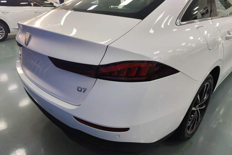 Used Roewe D7 2025 DMH 125km World Champion Excellence Edition Right Rear Taillight