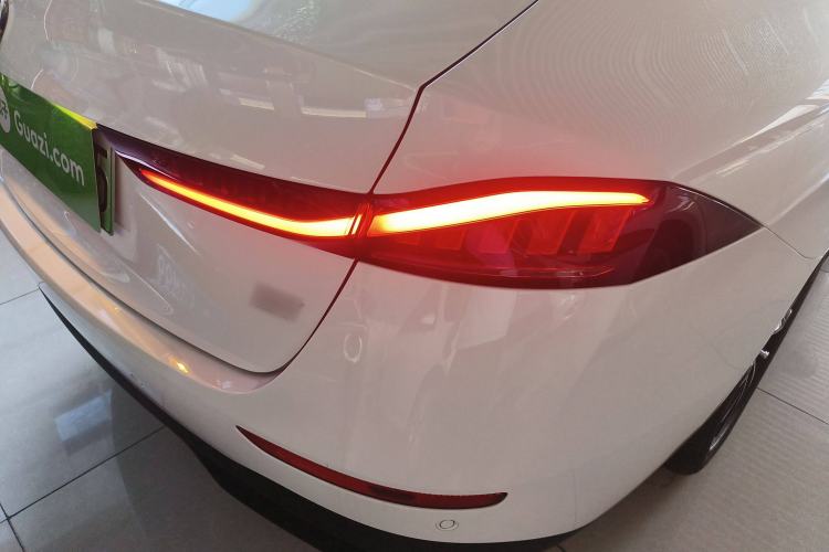 Used Roewe D7 2025 DMH 125km World Champion Excellence Edition Right Rear Taillight