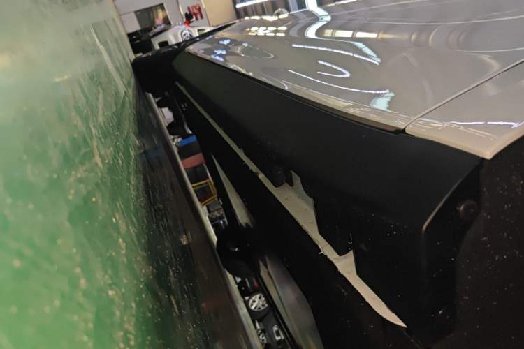 Used Roewe D7 2025 DMH 125km World Champion Edition Right Side Sill