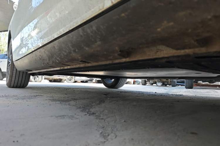 Used Roewe D7 2025 DMH 125km World Champion Edition Right Side Sill
