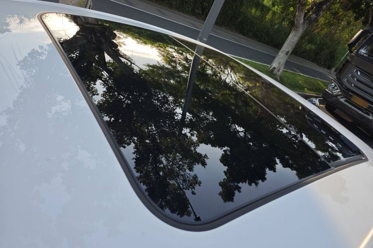 Used Roewe D7 2025 DMH 125km World Champion Excellence Edition Roof