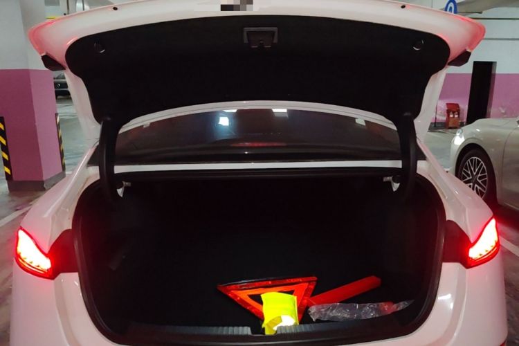 Used Roewe D7 2025 DMH 125km World Champion Edition Trunk