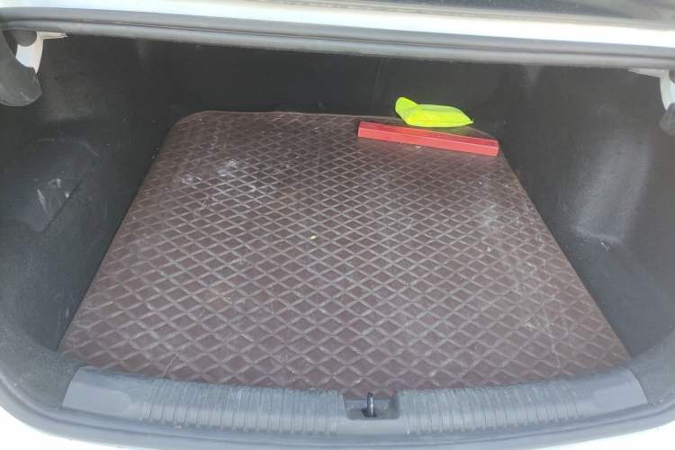 Used Roewe D7 2025 DMH 125km World Champion Excellence Edition Trunk