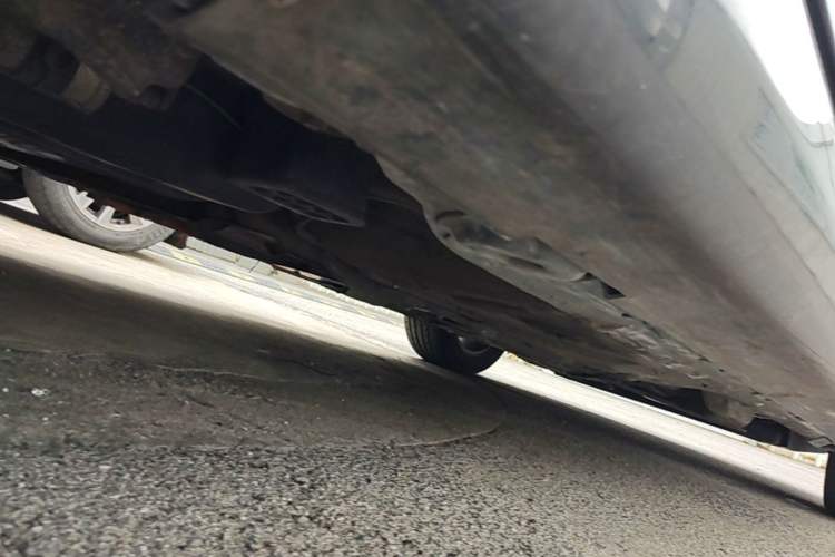Used Roewe e550 2014 Flagship Edition Chassis Rear Right