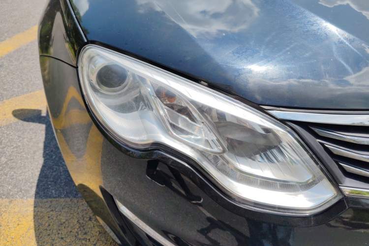 Used Roewe e550 2014 Flagship Edition Right Front Headlight
