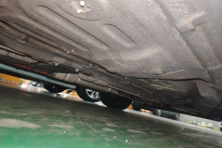 Used Roewe e550 2014 Luxury Edition Chassis Rear