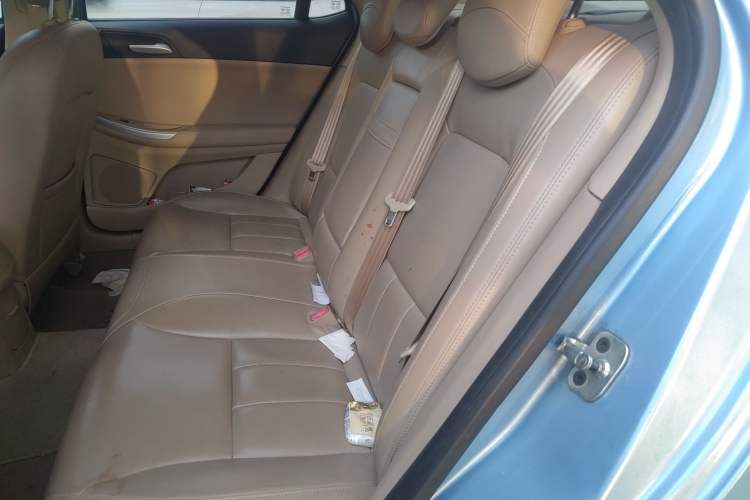 Used Roewe e550 2014 Flagship Edition Left Rear Seat