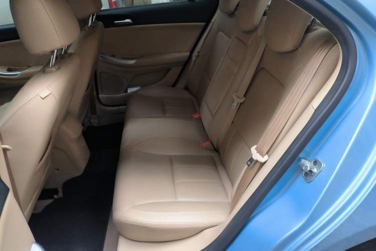Used Roewe e550 2014 Flagship Edition Left Rear Seat