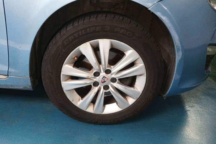 Used Roewe e550 2014 Flagship Edition Right Front Wheel Hub