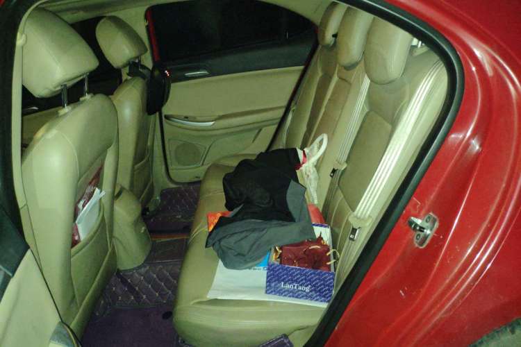 Used Roewe e550 2014 Flagship Edition Left Rear Seat