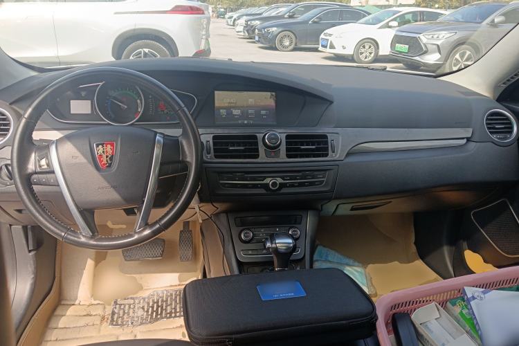 Used Roewe e550 2014 Flagship Edition Center Console
