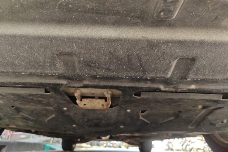 Used Roewe e550 2014 Flagship Edition Chassis Front