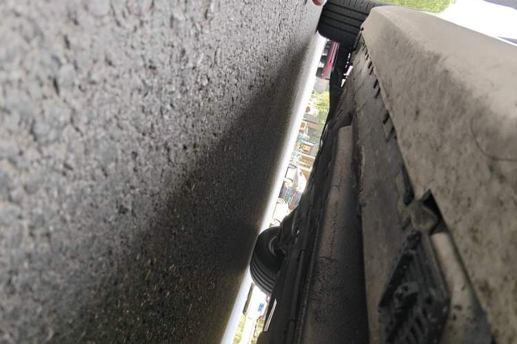 Used Roewe e550 2014 Flagship Edition Chassis Front Right