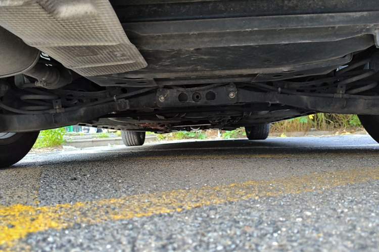 Used Roewe e550 2014 Luxury Edition Chassis Rear