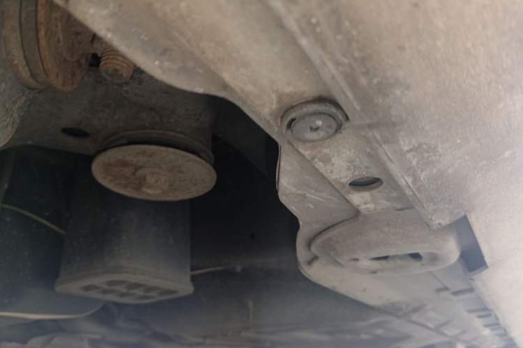 Used Roewe e550 2014 Flagship Edition Chassis Rear