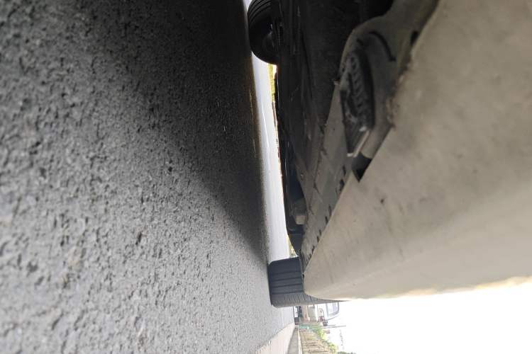 Used Roewe e550 2014 Flagship Edition Chassis Rear Right