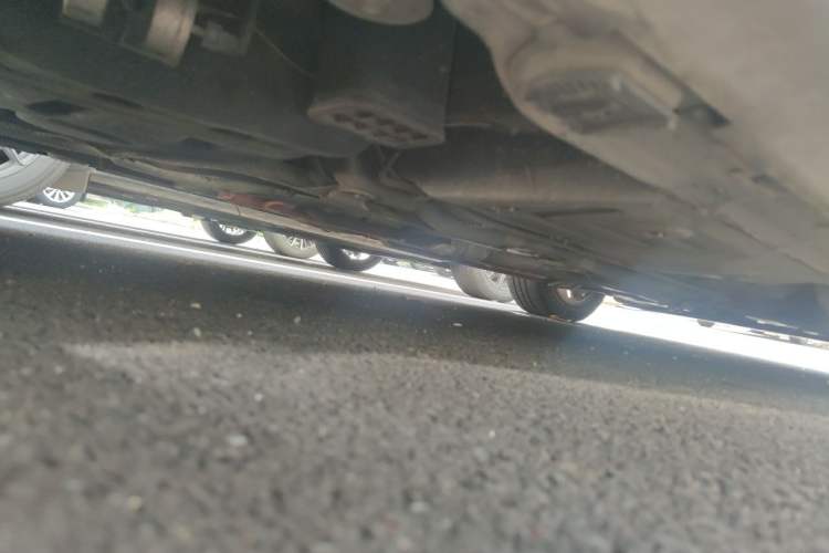 Used Roewe e550 2014 Flagship Edition Chassis Rear Right
